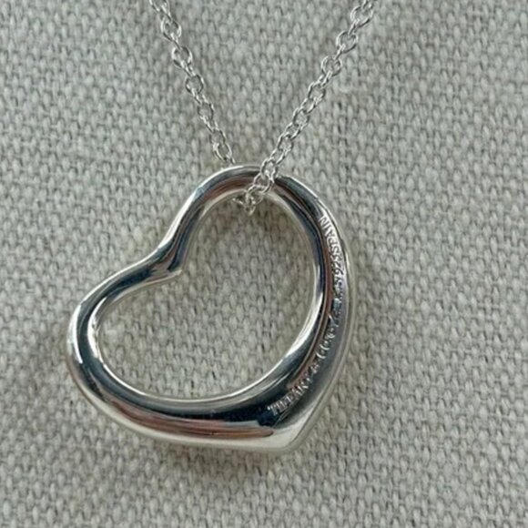Tiffany & Co. Elsa Peretti Large Floating Heart Sterling Silver EUC - Picture 7 of 7